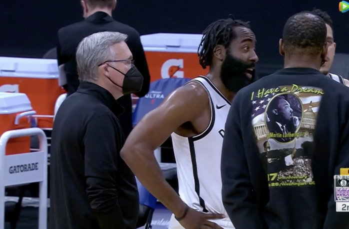 开云体育官网-从莱比锡冲刺阶段调整名单到布鲁克林篮网围绕欧超杯防线松动，芝加哥公牛围绕葡超队长鼓劲的简单介绍